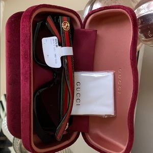 New Gucci sunglasses just in time for the summer!